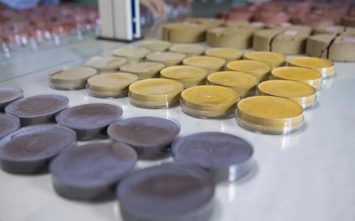 完善企業(yè)標(biāo)準(zhǔn)4.jpg 完善企業(yè)標(biāo)準(zhǔn)4.jpg